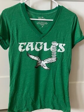 NWT Philadelphia Eagles Green Women's V Neck S